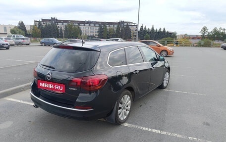 Opel Astra J, 2013 год, 880 000 рублей, 3 фотография