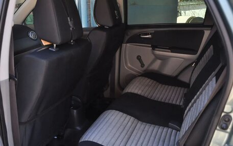 Suzuki SX4 II рестайлинг, 2011 год, 865 000 рублей, 11 фотография