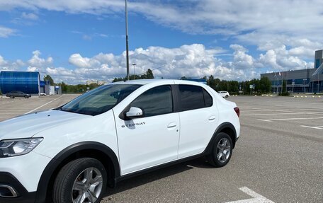 Renault Logan II, 2021 год, 1 070 000 рублей, 13 фотография