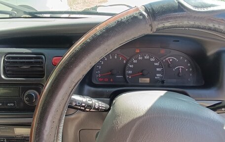 Suzuki Escudo III, 1999 год, 150 000 рублей, 12 фотография