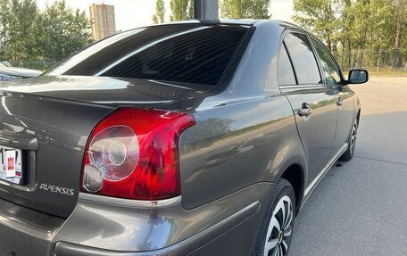 Toyota Avensis III рестайлинг, 2007 год, 950 000 рублей, 12 фотография