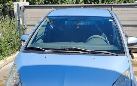 Mitsubishi Colt VI рестайлинг, 2006 год, 435 000 рублей, 2 фотография