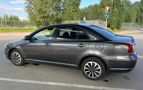 Toyota Avensis III рестайлинг, 2007 год, 950 000 рублей, 18 фотография