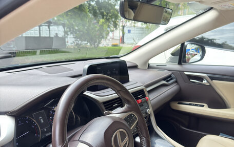 Lexus RX IV рестайлинг, 2019 год, 4 700 000 рублей, 4 фотография