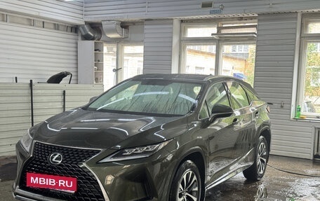 Lexus RX IV рестайлинг, 2019 год, 4 700 000 рублей, 3 фотография