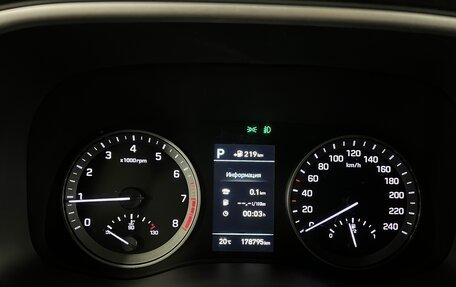 Hyundai Tucson III, 2019 год, 2 200 000 рублей, 14 фотография
