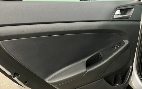 Hyundai Tucson III, 2019 год, 2 200 000 рублей, 24 фотография