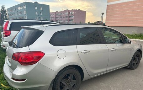 Opel Astra J, 2012 год, 800 000 рублей, 5 фотография
