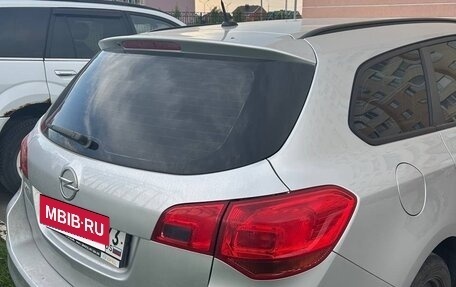 Opel Astra J, 2012 год, 800 000 рублей, 6 фотография
