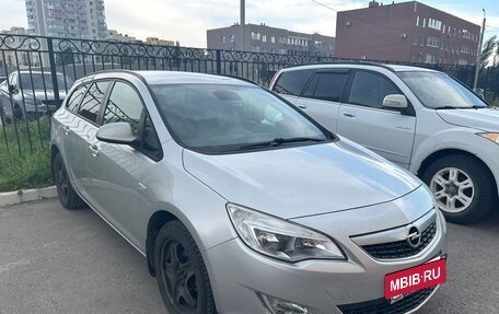 Opel Astra J, 2012 год, 800 000 рублей, 3 фотография