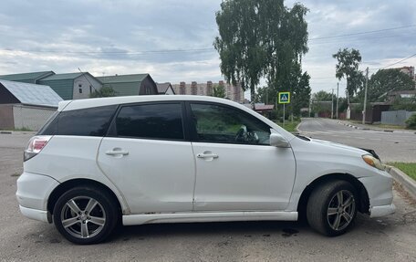 Toyota Matrix, 2002 год, 650 000 рублей, 3 фотография
