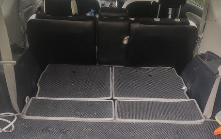 Toyota Wish II, 2011 год, 1 065 000 рублей, 12 фотография