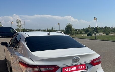 Toyota Camry, 2020 год, 2 990 000 рублей, 3 фотография