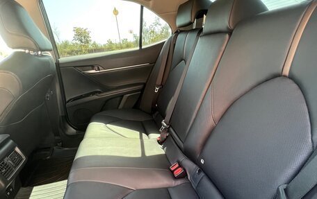 Toyota Camry, 2020 год, 2 990 000 рублей, 7 фотография