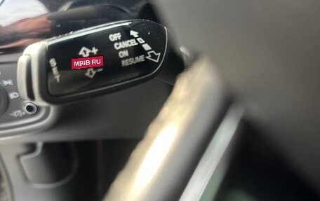 Audi A8, 2013 год, 1 950 000 рублей, 12 фотография