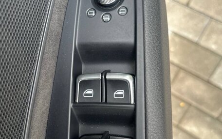Audi A8, 2013 год, 1 950 000 рублей, 17 фотография
