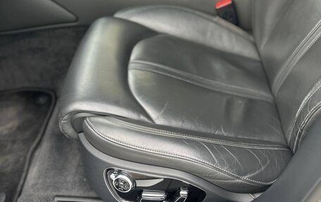 Audi A8, 2013 год, 1 950 000 рублей, 31 фотография