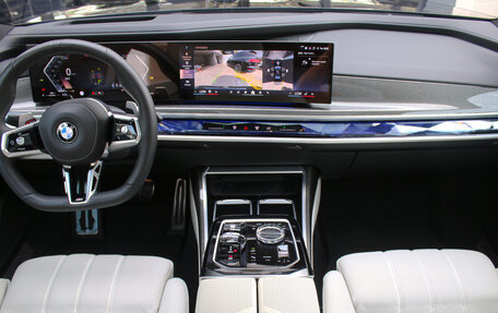 BMW 7 серия, 2023 год, 13 200 000 рублей, 6 фотография
