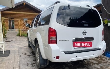 Nissan Pathfinder, 2013 год, 1 480 000 рублей, 3 фотография