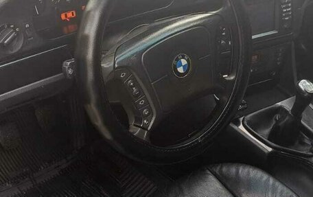BMW 5 серия, 2002 год, 900 000 рублей, 11 фотография