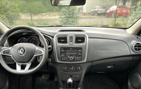 Renault Logan II, 2019 год, 650 000 рублей, 7 фотография