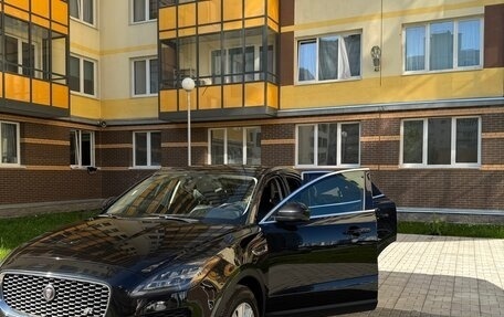 Jaguar E-Pace, 2018 год, 2 799 000 рублей, 8 фотография