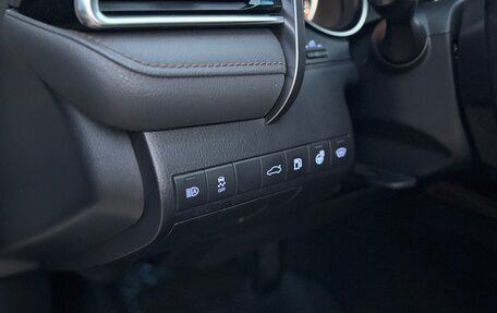 Toyota Camry, 2019 год, 2 800 000 рублей, 9 фотография