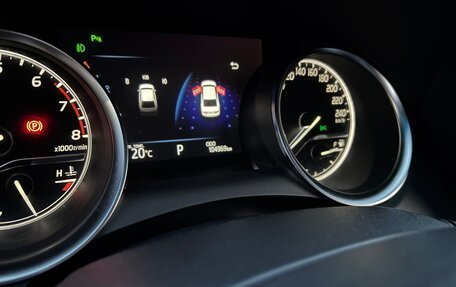 Toyota Camry, 2019 год, 2 800 000 рублей, 5 фотография
