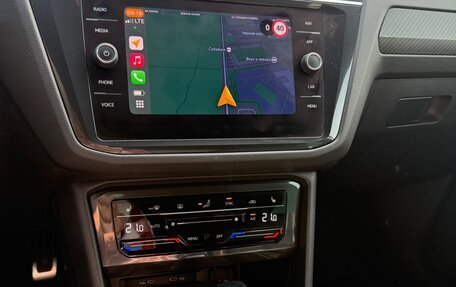 Volkswagen Tiguan II, 2021 год, 3 280 000 рублей, 13 фотография