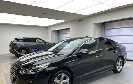 Hyundai Sonata VII, 2019 год, 1 897 000 рублей, 3 фотография