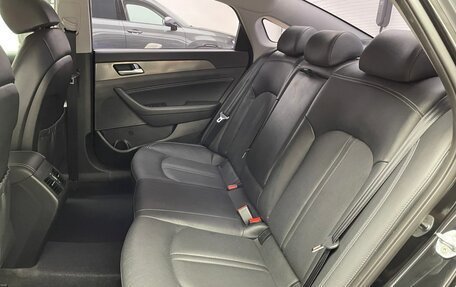 Hyundai Sonata VII, 2019 год, 1 897 000 рублей, 12 фотография