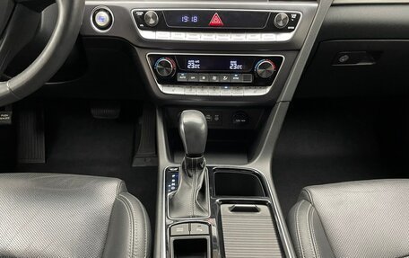 Hyundai Sonata VII, 2019 год, 1 897 000 рублей, 15 фотография