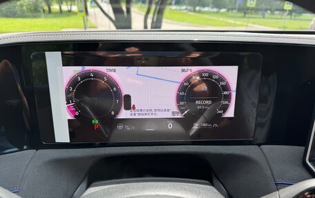 Volkswagen Tiguan, 2025 год, 4 797 000 рублей, 3 фотография