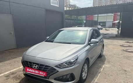 Hyundai i30 III, 2022 год, 1 950 000 рублей, 3 фотография