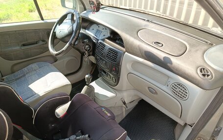 Renault Scenic III, 2001 год, 420 000 рублей, 6 фотография