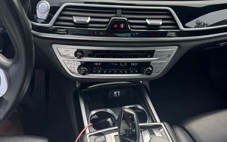 BMW 7 серия, 2017 год, 4 100 000 рублей, 3 фотография