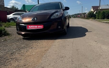 Mazda 3, 2012 год, 1 300 000 рублей, 2 фотография