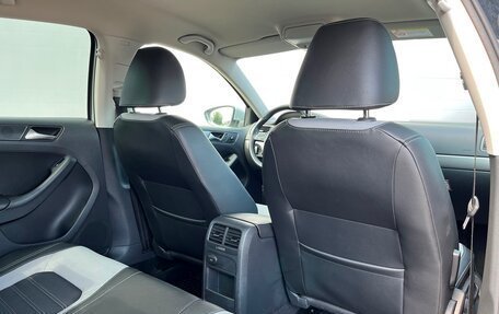 Volkswagen Jetta VI, 2012 год, 1 327 800 рублей, 10 фотография