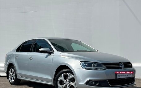 Volkswagen Jetta VI, 2012 год, 1 327 800 рублей, 3 фотография
