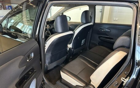 Toyota Wish II, 2013 год, 1 599 000 рублей, 17 фотография