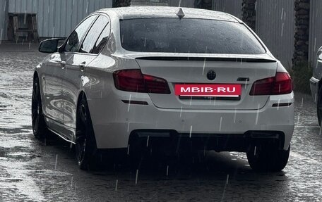 BMW 5 серия, 2011 год, 1 380 000 рублей, 4 фотография