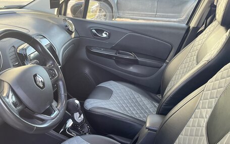 Renault Kaptur I рестайлинг, 2017 год, 1 800 000 рублей, 4 фотография