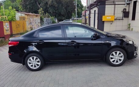 KIA Rio III рестайлинг, 2016 год, 1 600 000 рублей, 2 фотография