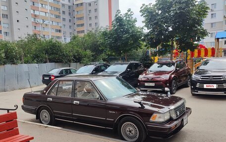 Toyota Crown, 1991 год, 870 000 рублей, 19 фотография