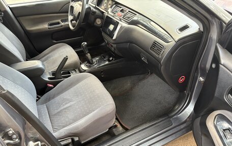 Mitsubishi Lancer IX, 2005 год, 550 000 рублей, 20 фотография