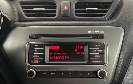 KIA Rio III рестайлинг, 2015 год, 899 000 рублей, 18 фотография