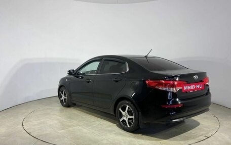 KIA Rio III рестайлинг, 2015 год, 899 000 рублей, 9 фотография