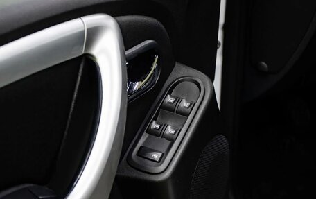 Nissan Terrano III, 2018 год, 1 500 000 рублей, 22 фотография