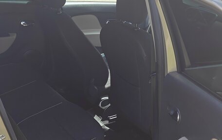 Renault Logan II, 2015 год, 830 000 рублей, 8 фотография