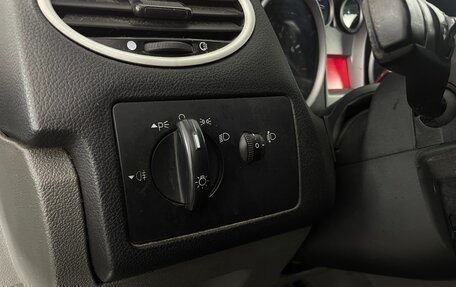 Ford Focus II рестайлинг, 2010 год, 545 000 рублей, 20 фотография